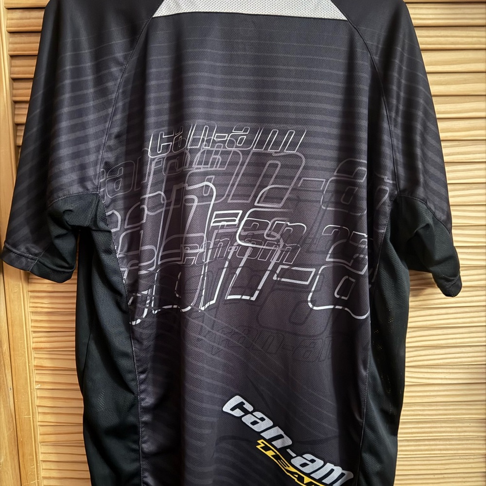 Banana Republic Black Graphic Men's Jersey
